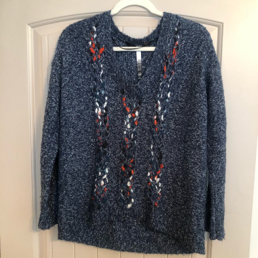 Looks great! Oversized crop Kensie knit sweater!